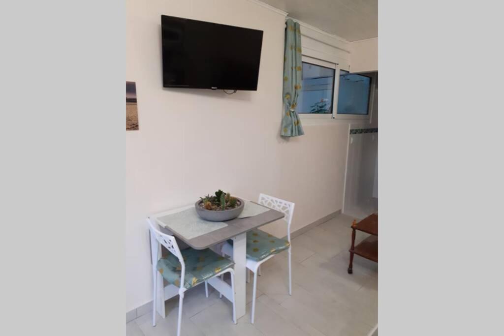 Studio Idealement Situe Sur Le Bassin D'Arcachon ลาเตสเตอ-เดอ-บูค ภายนอก รูปภาพ